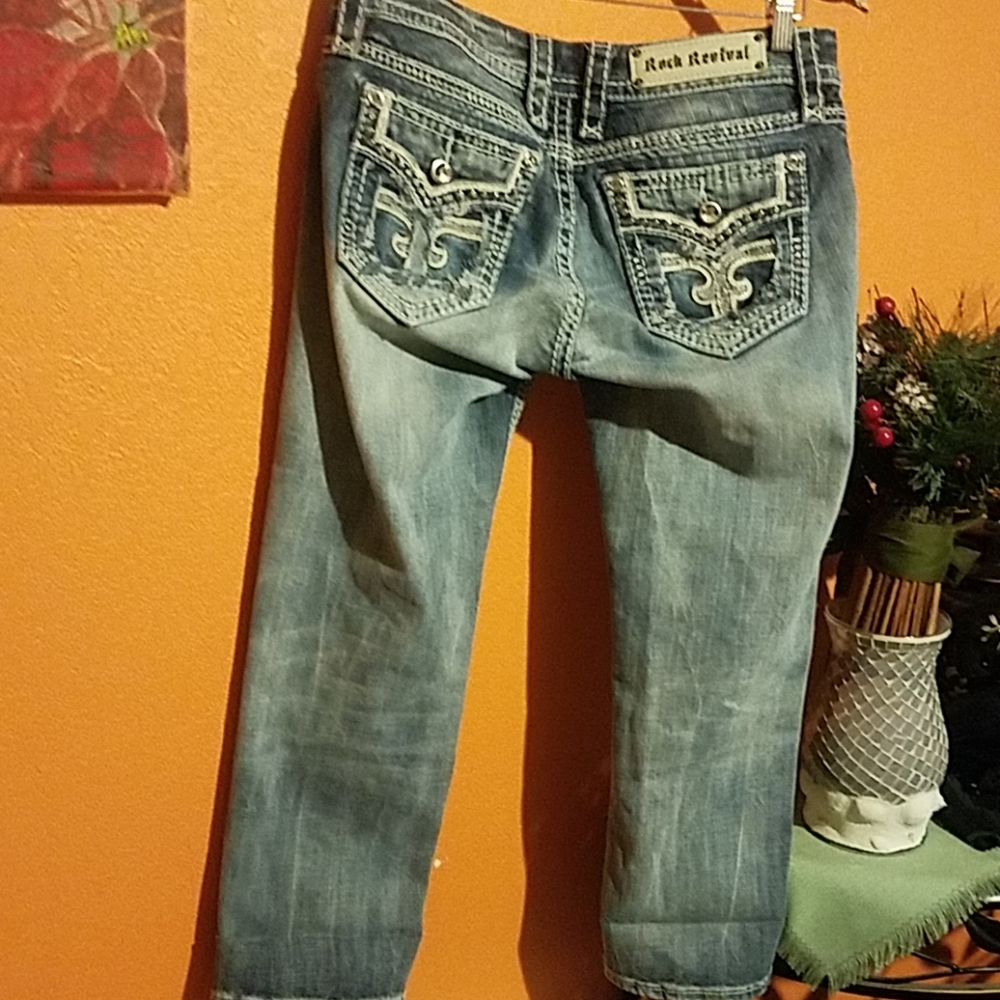 Rock revival  capri fay  skinny jeans